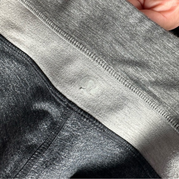 Lululemon Full Length Fit & Flare Yoga Pants 4 R gray sweats activewear workout - Picture 8 of 8